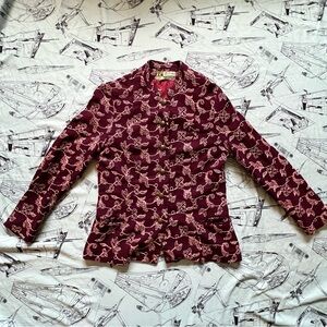 Elegant Women’s Blazer